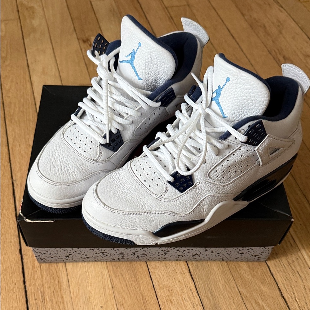 Jordan Men's White and Blue Sneakers